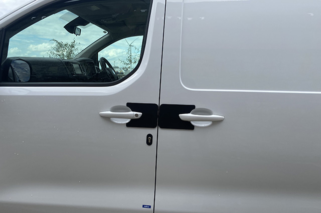 Peugeot Expert 2016 Handle Shield